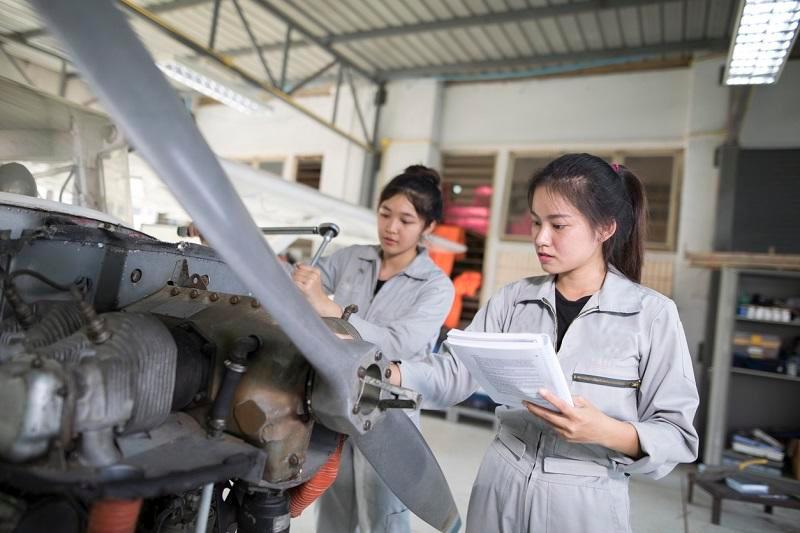 Curso de Engenharia Aeroespacial Como Carreira Pre o Mundo